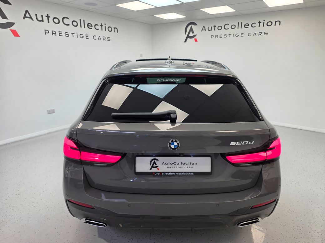 2022 BMW 5 Series