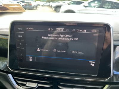 2023 Volkswagen T-Roc