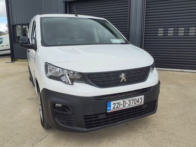 2022 Peugeot Partner