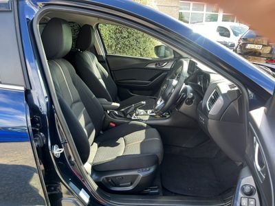 2019 Mazda Axela