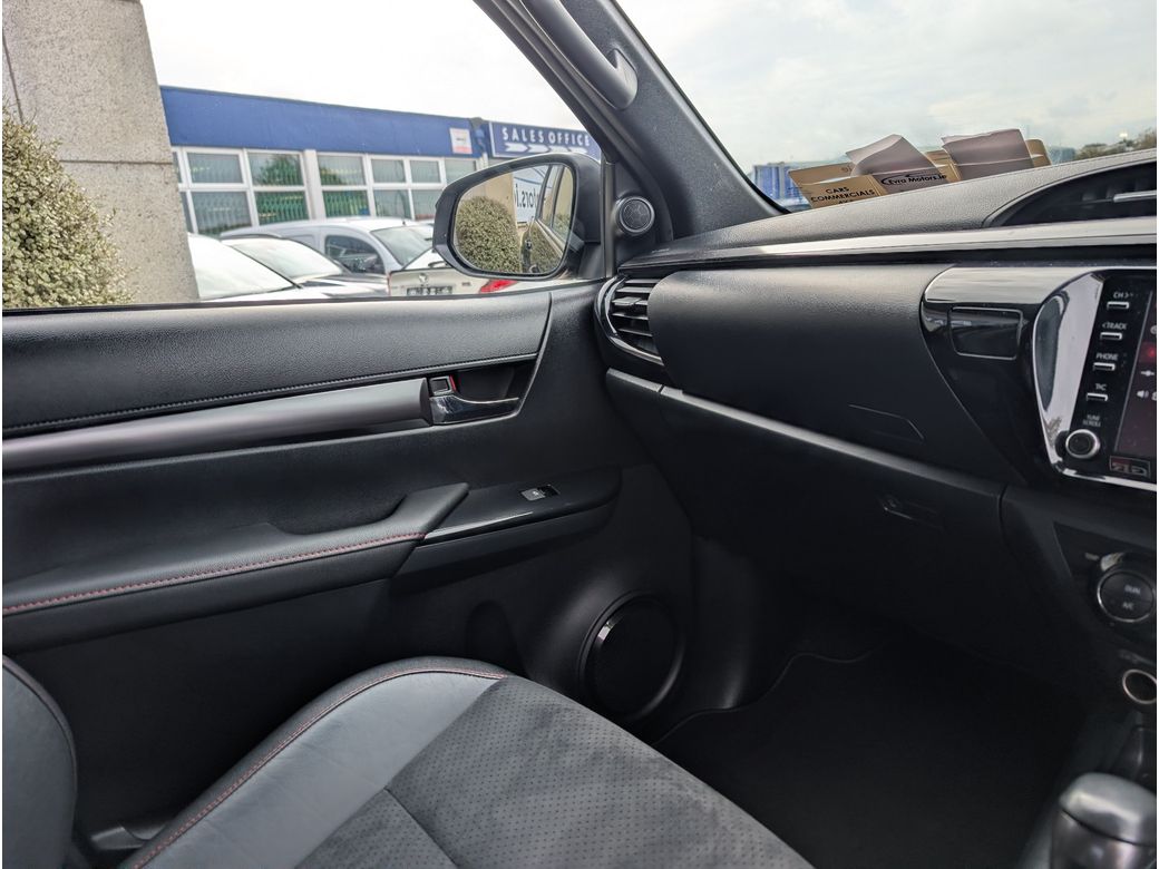 2024 Toyota Hilux