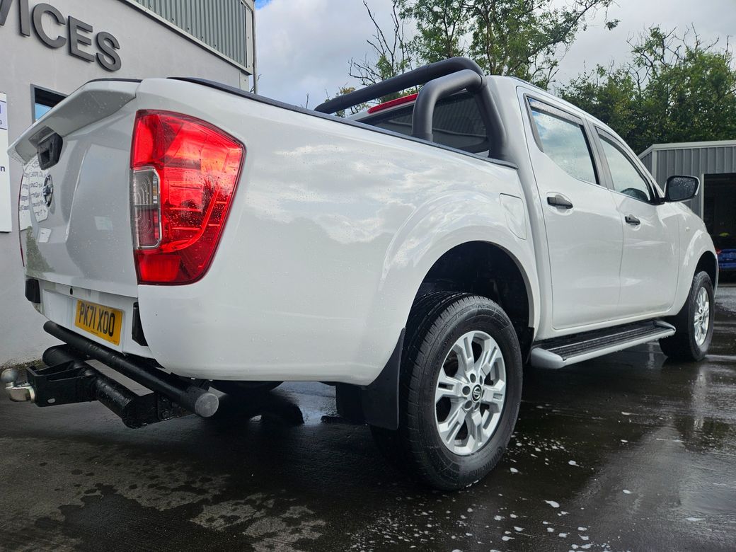 2021 Nissan Navara