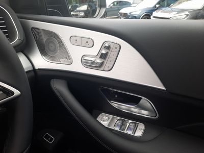 2025 Mercedes-Benz GLE Class