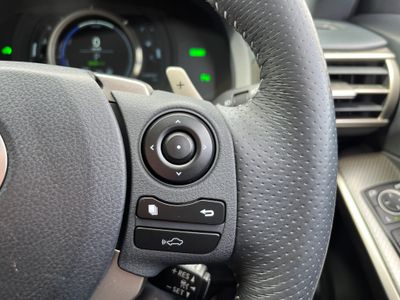 2013 Lexus IS 300h