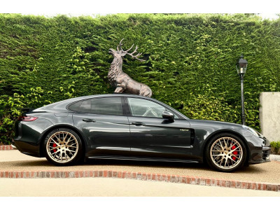 2020 Porsche Panamera