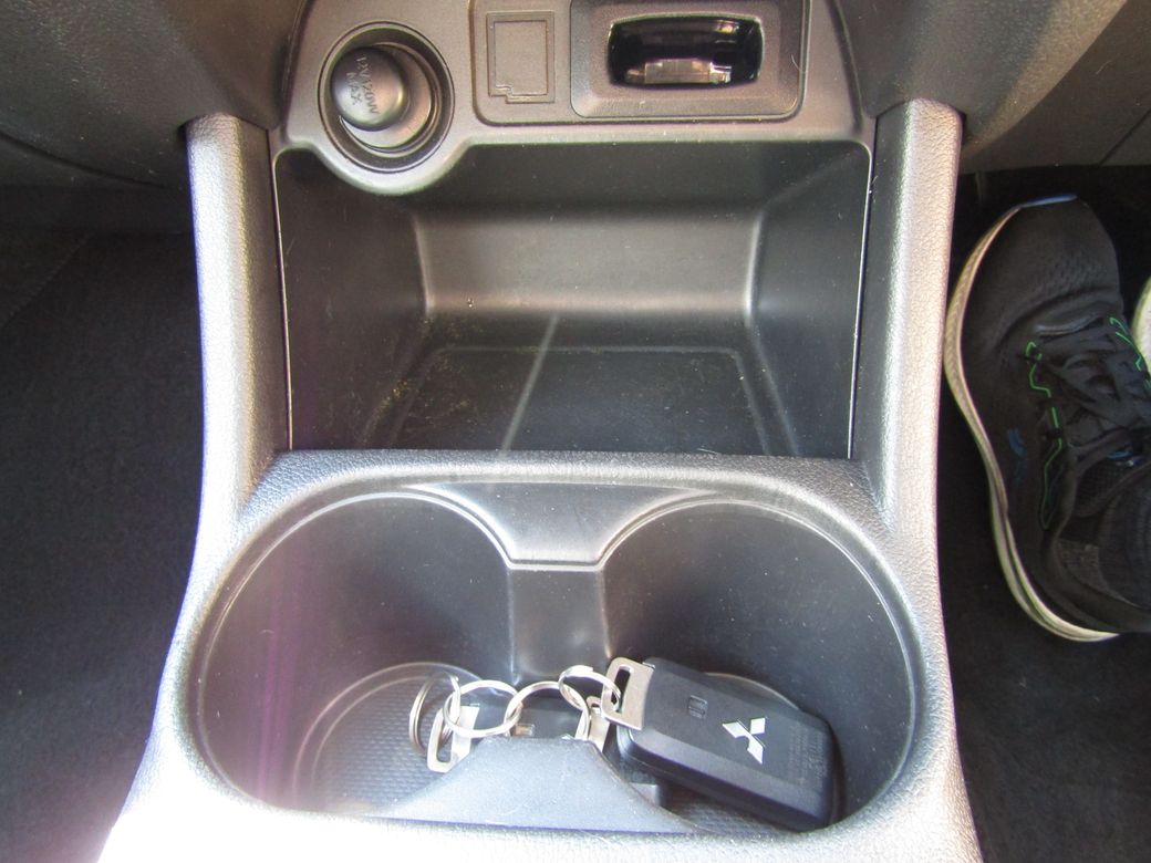 2016 Mitsubishi Outlander