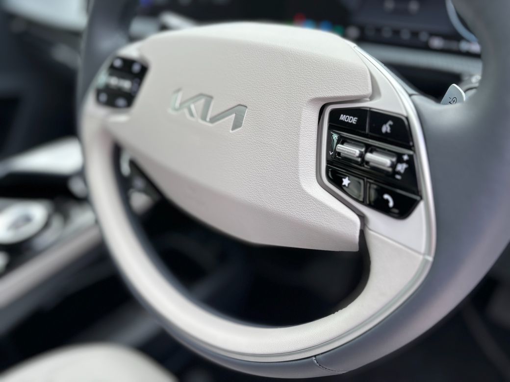 2025 Kia EV6