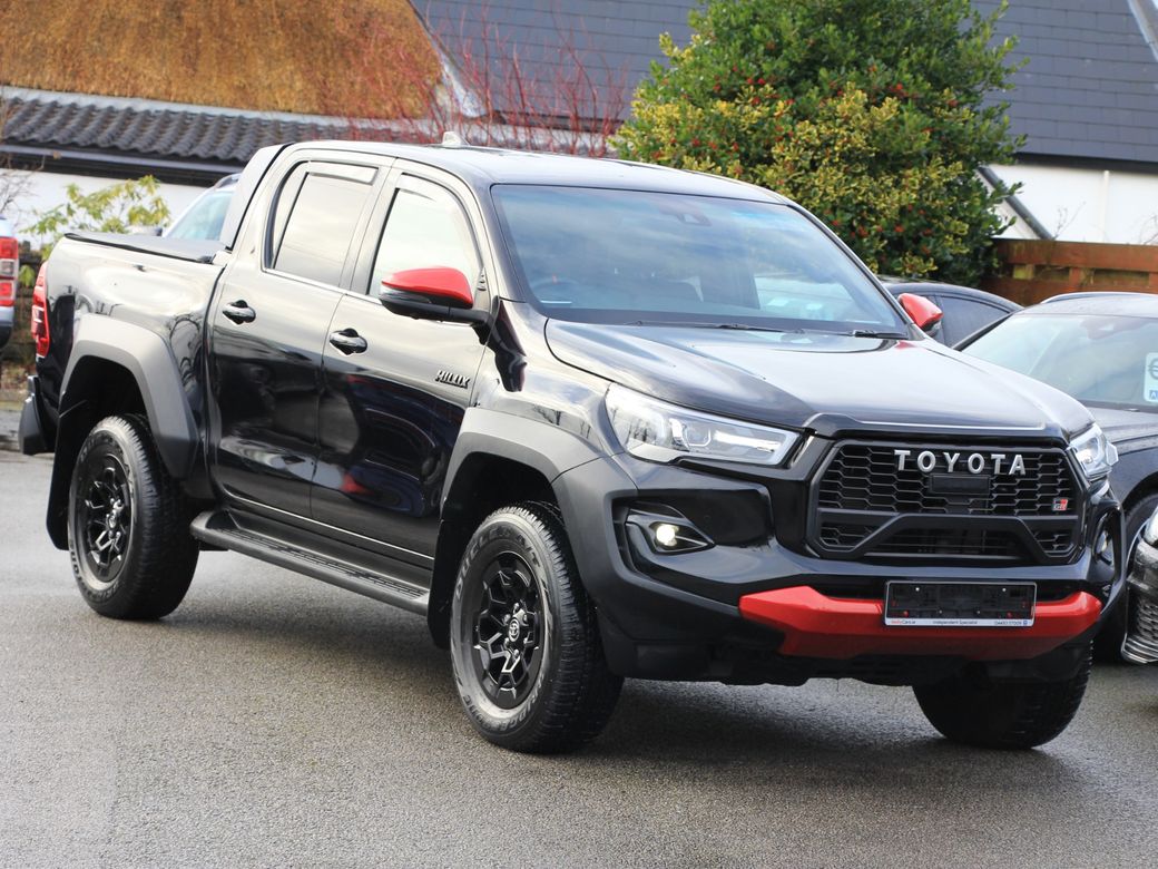 2025 Toyota Hilux