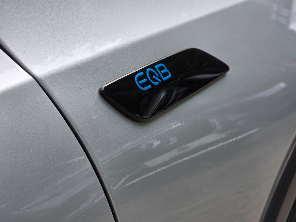 2022 Mercedes-Benz EQB