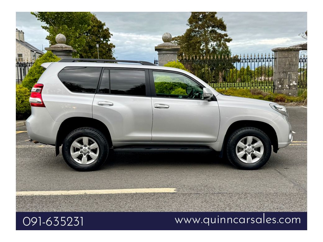 2016 Toyota Landcruiser