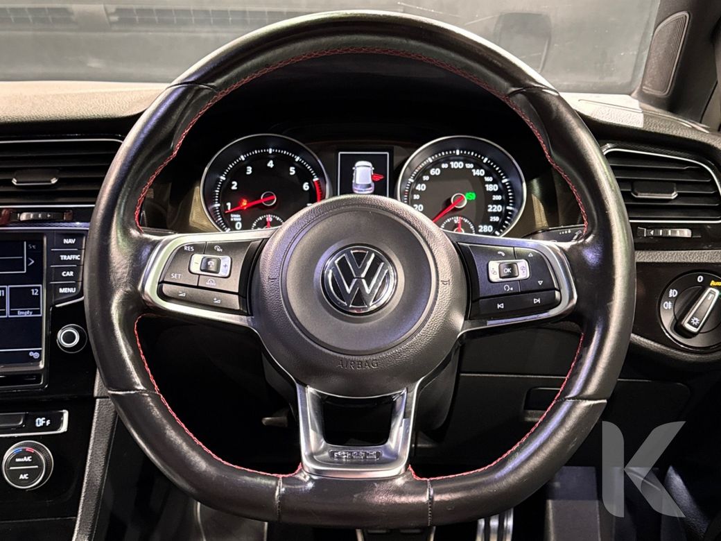 2016 Volkswagen Golf