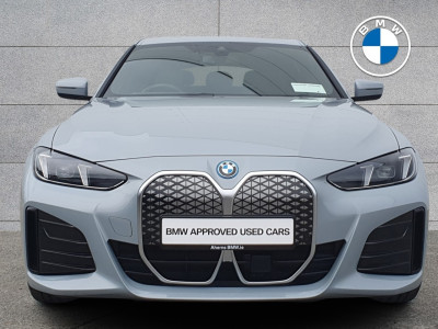 2025 BMW i4