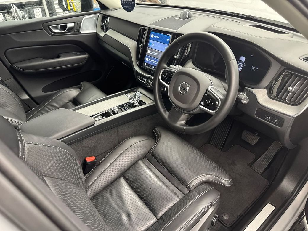 2025 Volvo XC60