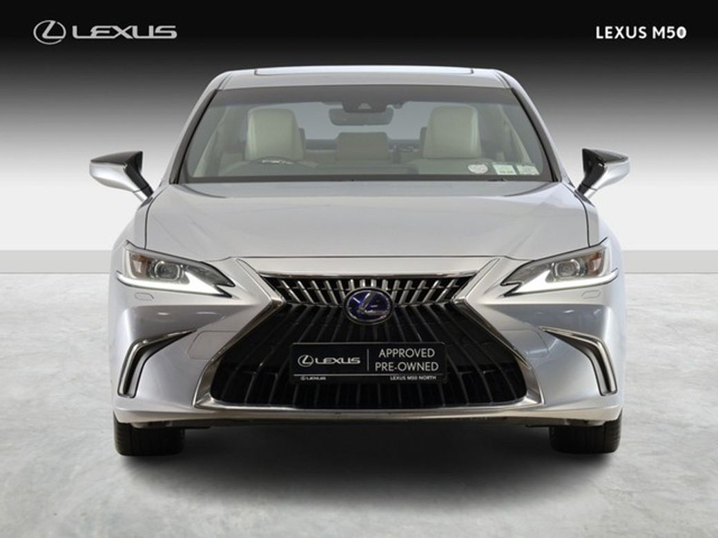2022 Lexus ES 300h