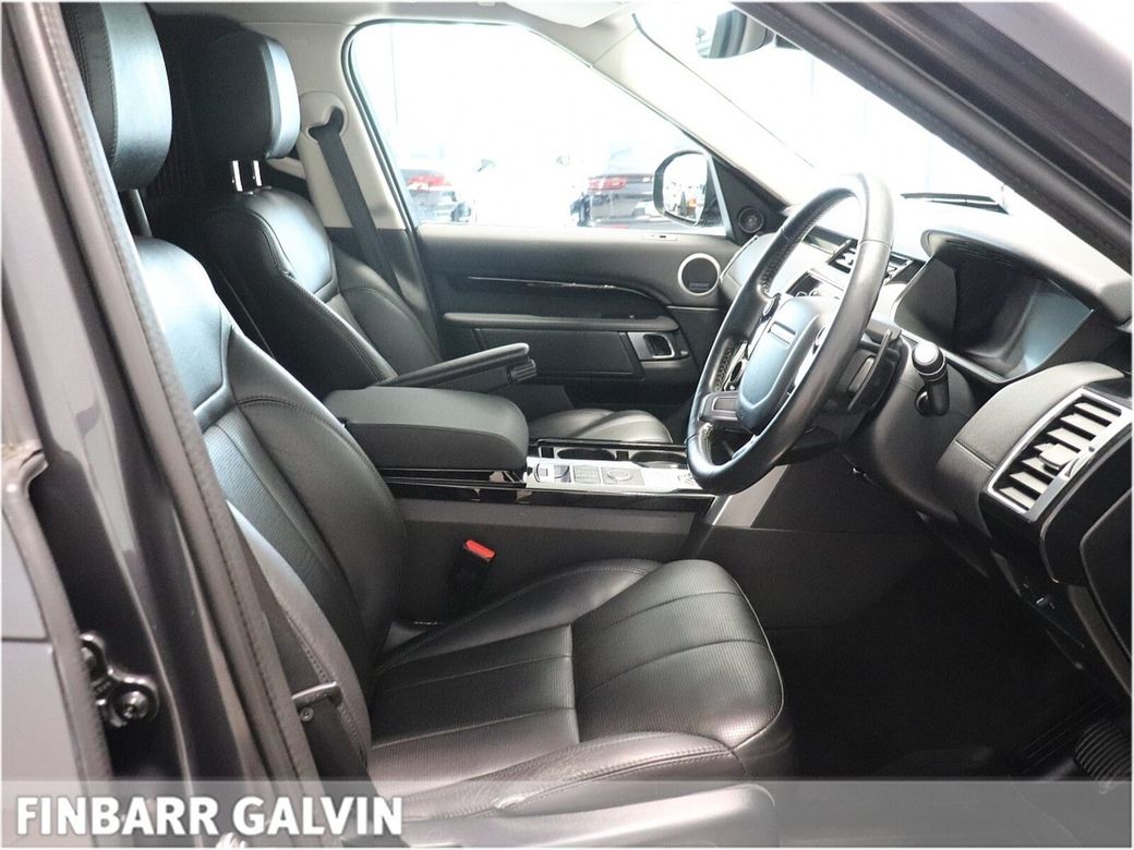 2020 Land Rover Discovery