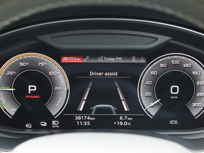 2023 Audi Q8
