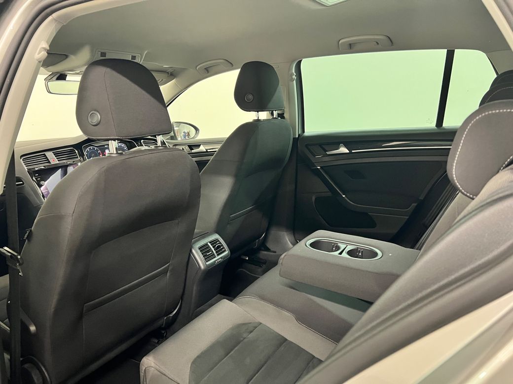 2019 Volkswagen Golf