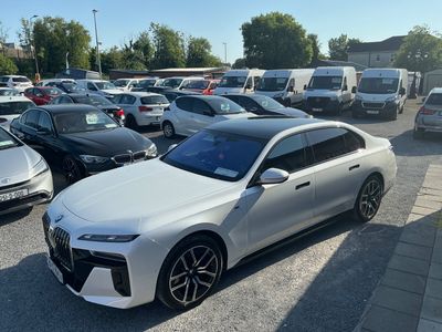 2025 BMW i7