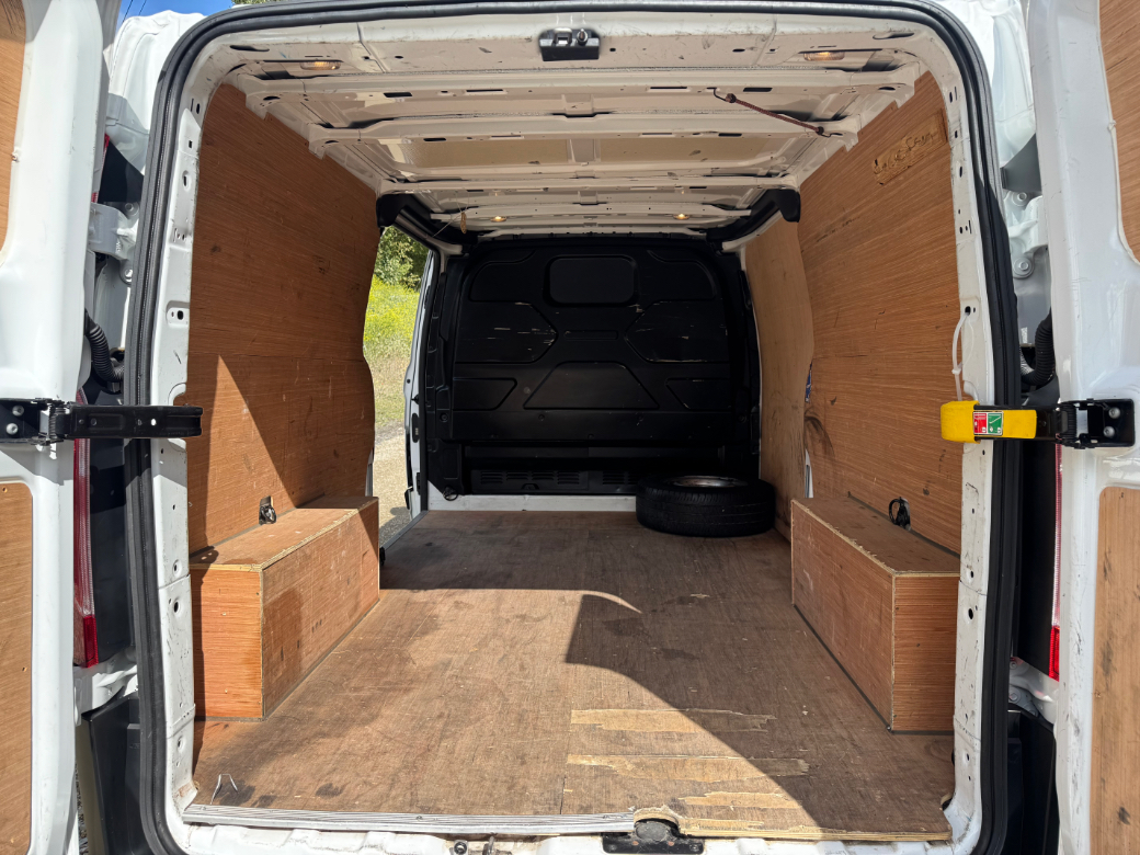 2022 Ford Transit Custom