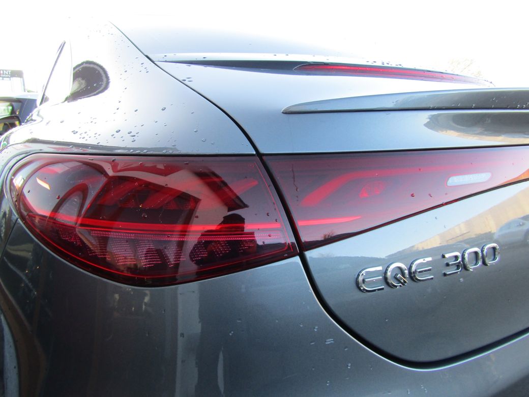 2023 Mercedes-Benz EQE