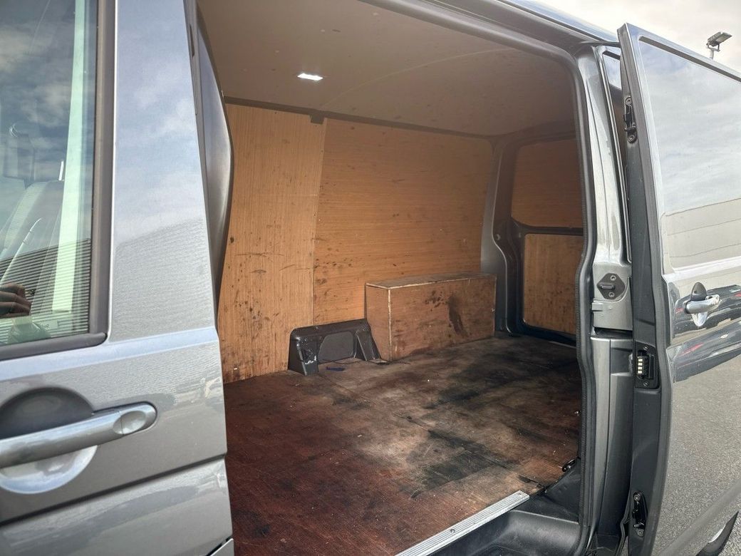 2021 Volkswagen Transporter