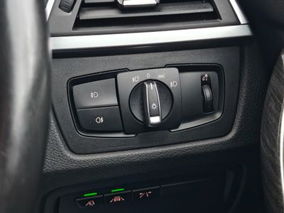 2018 BMW 320