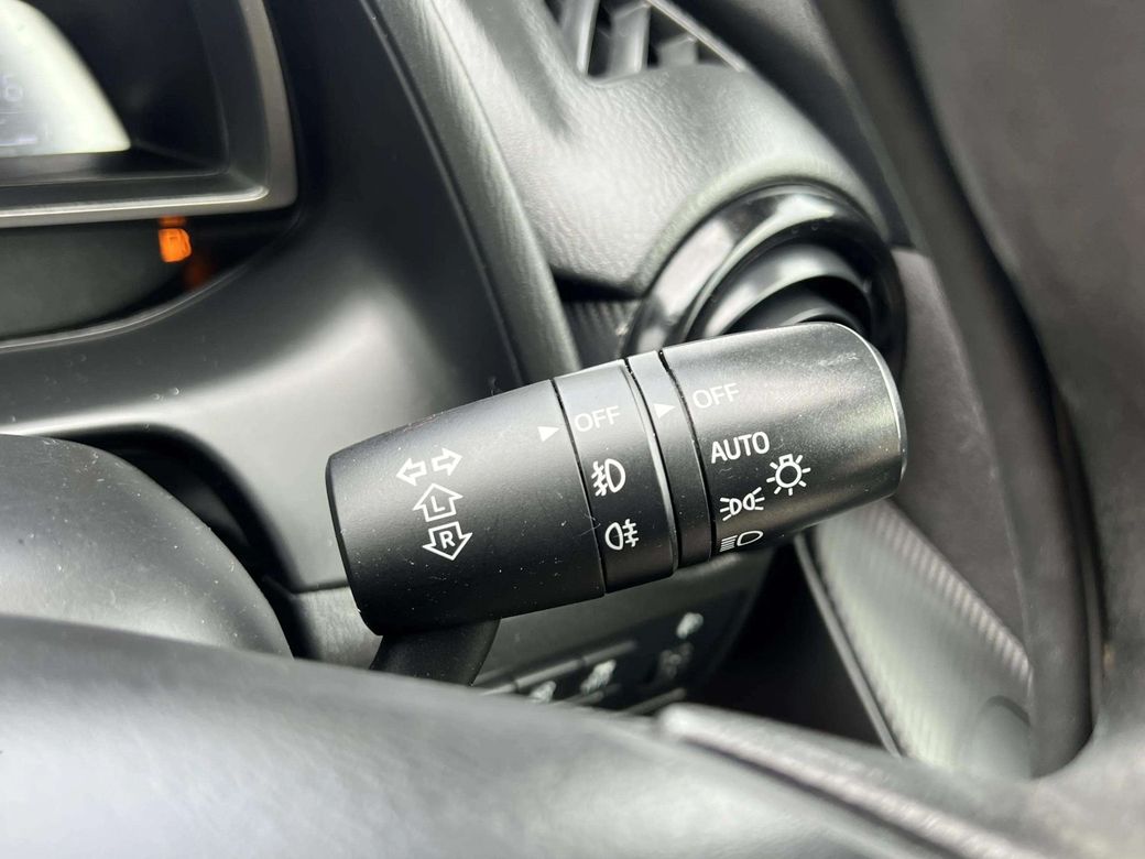 2019 Mazda Demio