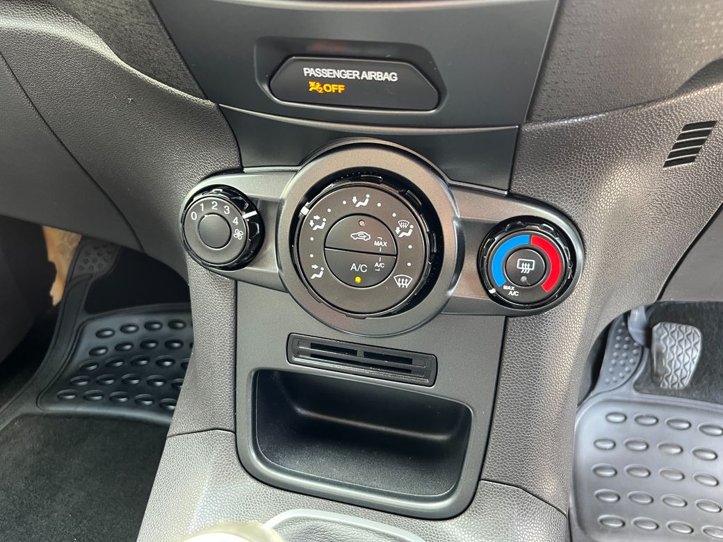 2014 Ford Fiesta