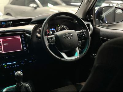 2024 Toyota Hilux