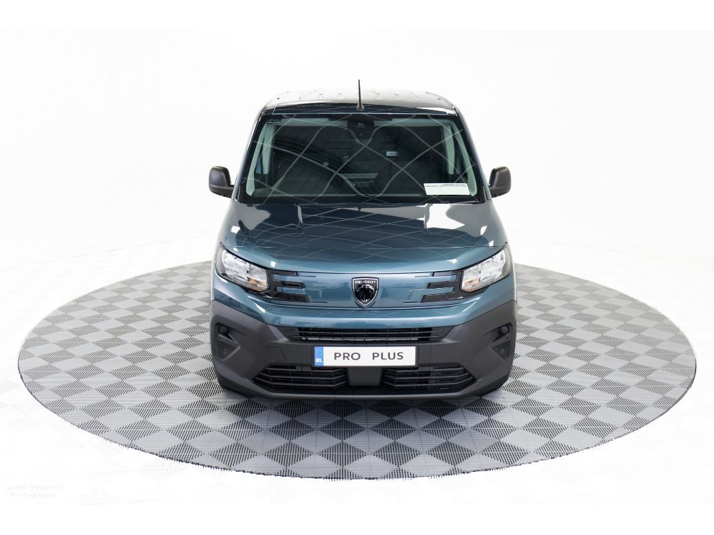 2026 Peugeot Partner