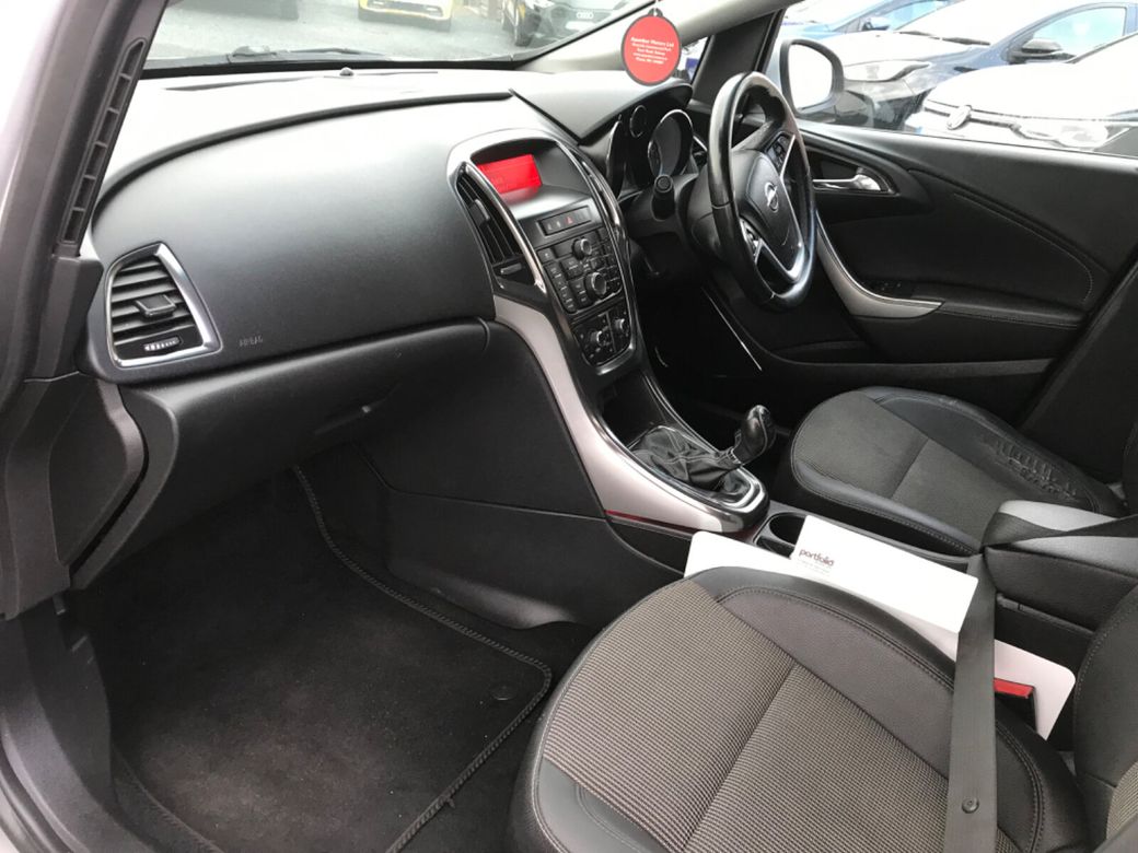 2011 Opel Astra
