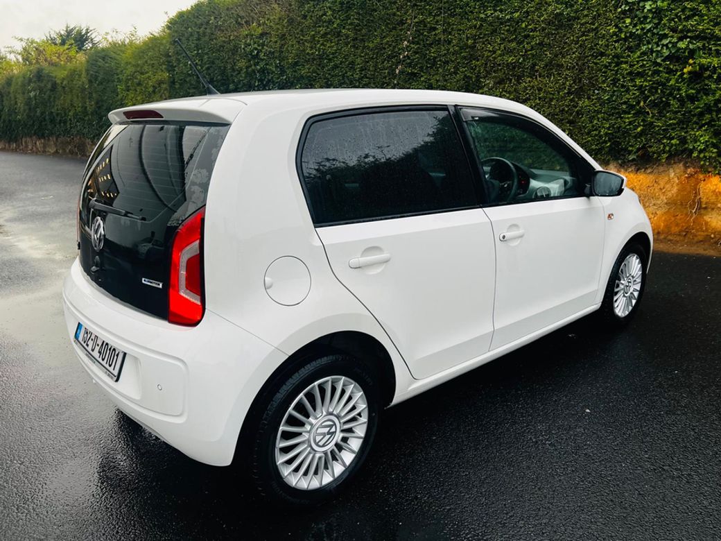 2015 Volkswagen up!