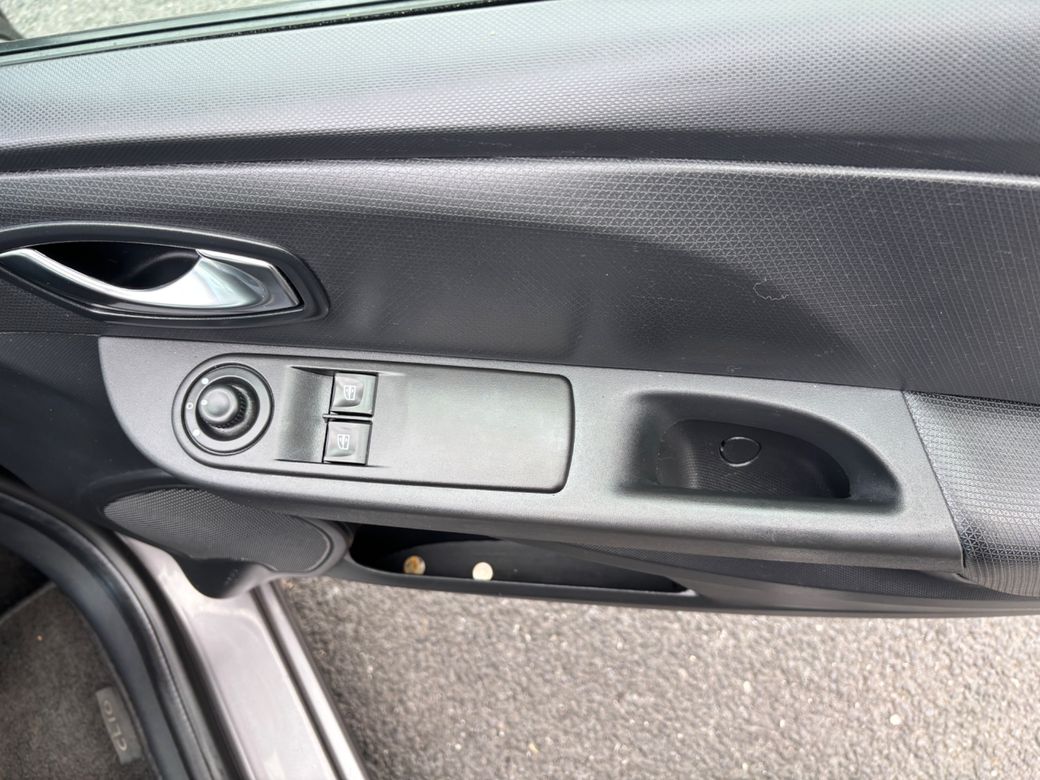 2016 Renault Clio