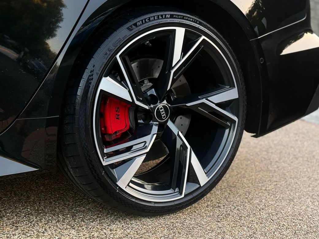 2021 Audi RS6
