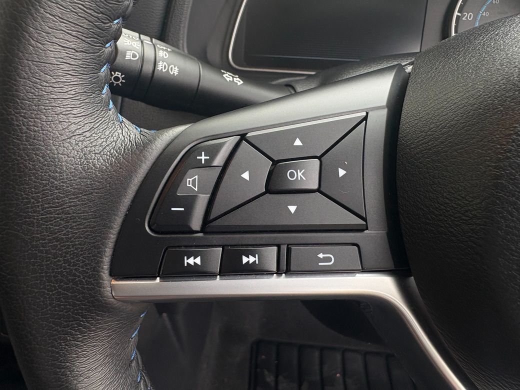 2023 Nissan Leaf