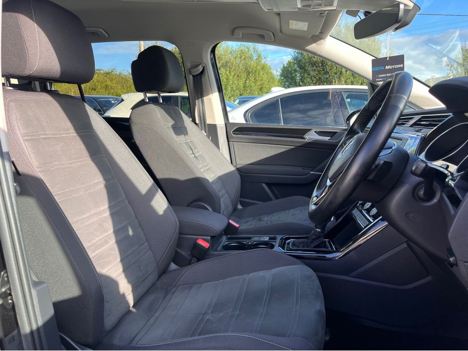 2016 Volkswagen Touran