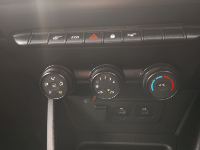2023 Dacia Duster