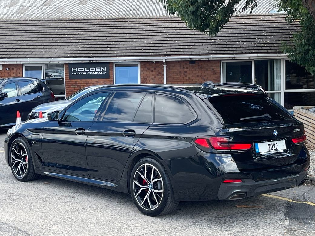 2022 BMW 5 Series