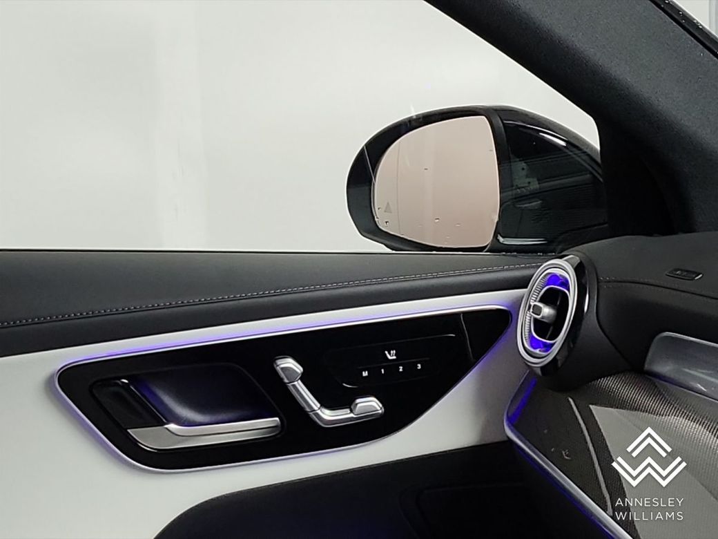 2024 Mercedes-Benz GLC Class