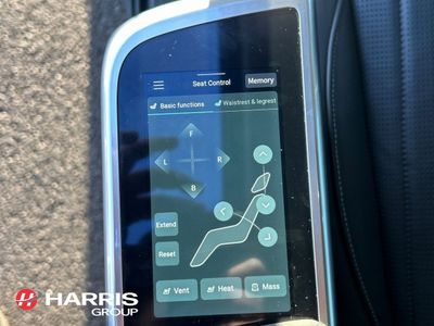 2023 Black Maxus MIFA 9