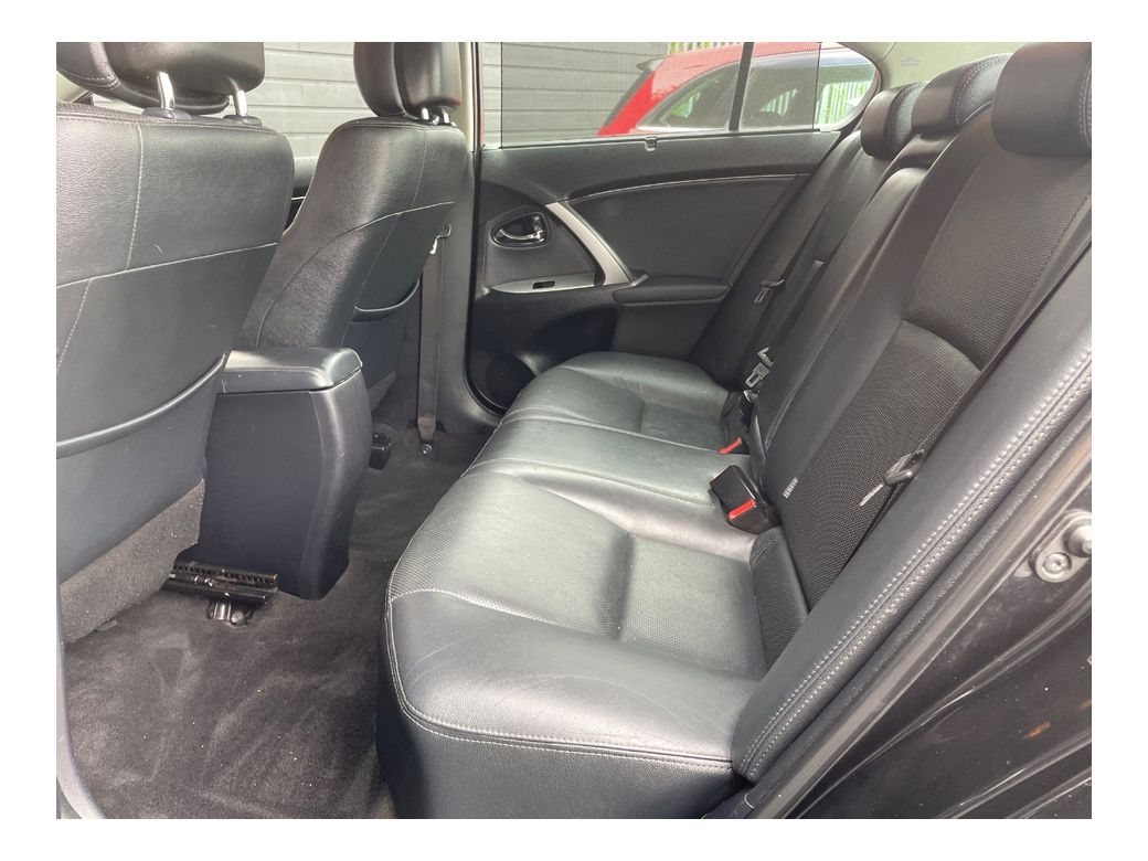 2015 Toyota Avensis