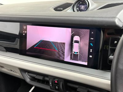 2024 Porsche Cayenne