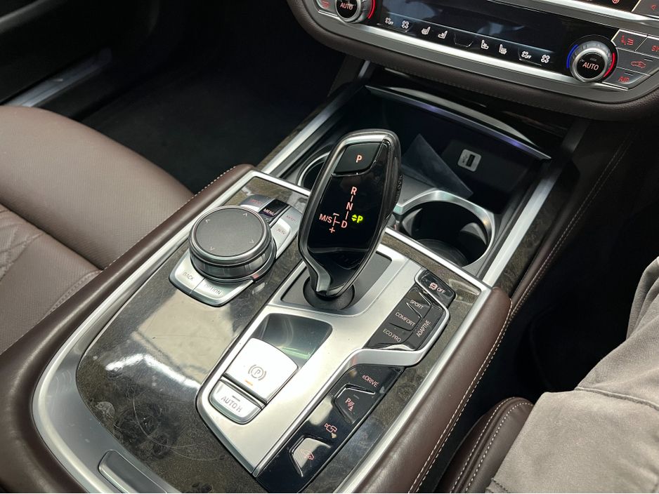 2016 BMW 7 Series