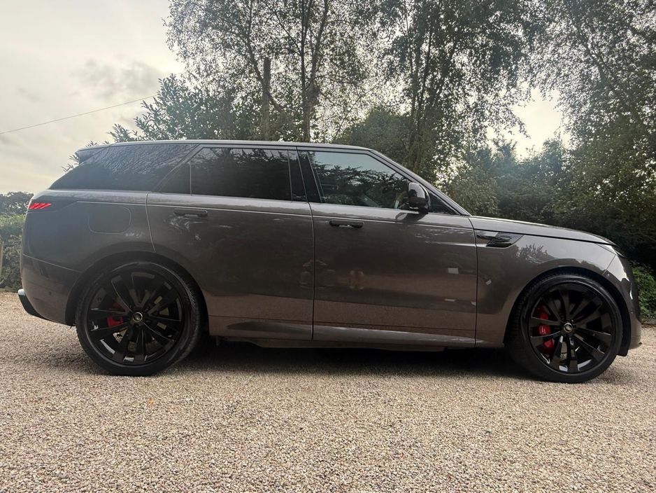 2024 Land Rover Range Rover Sport