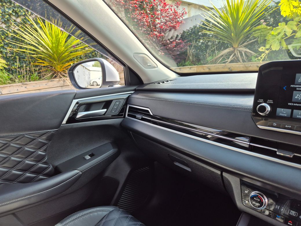 2023 Mitsubishi Outlander