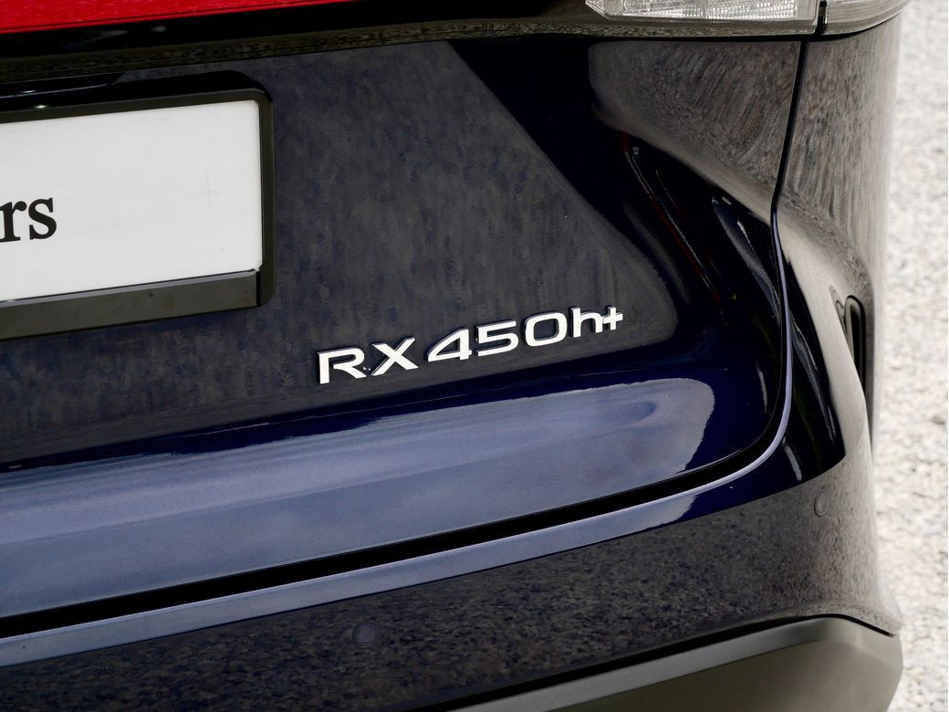 2023 Lexus RX450h+