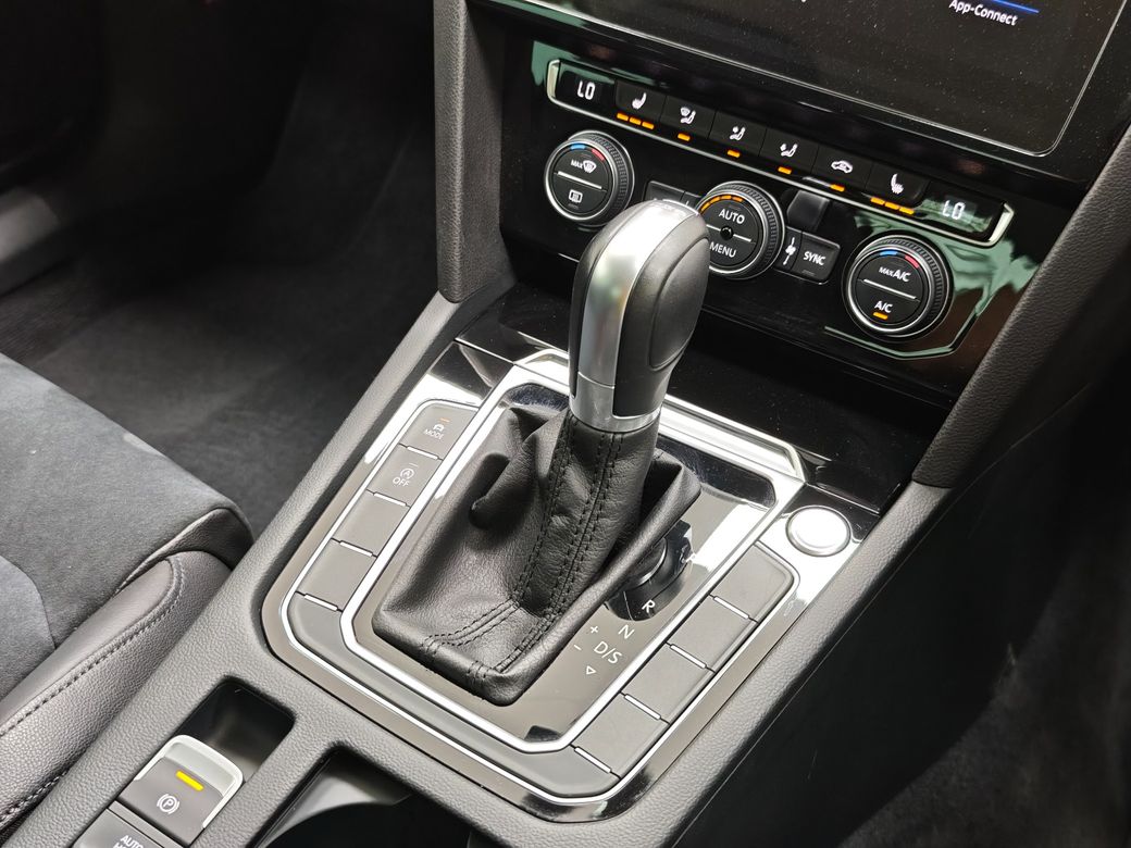 2018 Volkswagen Passat