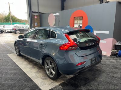 2015 Volvo V40
