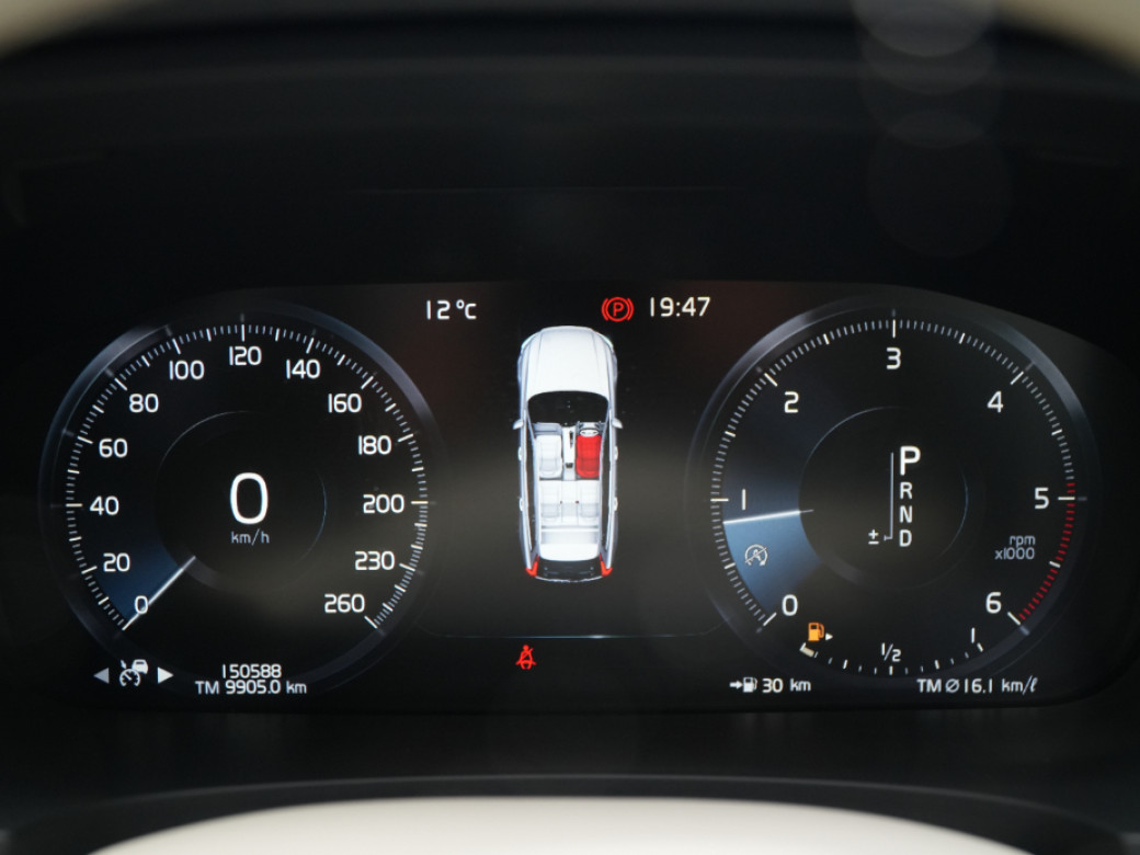 2019 Volvo V90 Cross Country