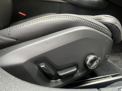 2025 Volvo V60